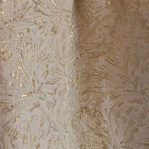 Gold and cream brocade dress - Picture 2 of 4